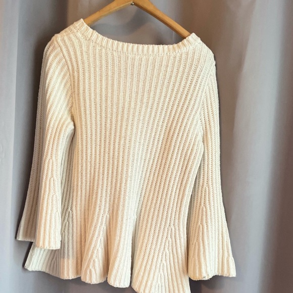 GAP cream heavy cable knit sweater - Picture 2 of 5